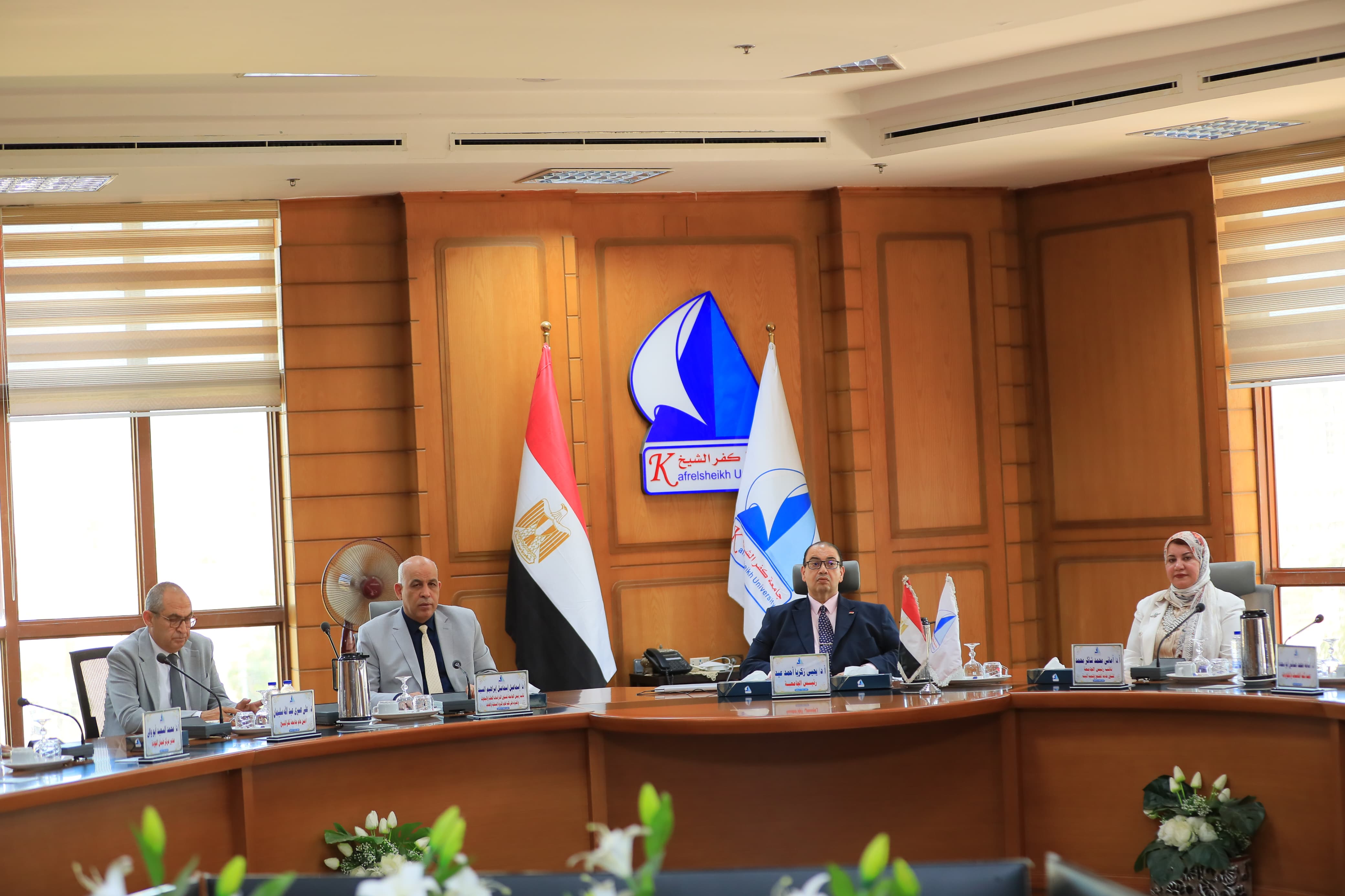 إشراقة جديدة لمسيرة التميز.. مجلس الجامعة برئاسة الدكتور يحيى زكريا عيد يرسم ملامح عام جامعي أكثر تنافسية واستدامة وجودة